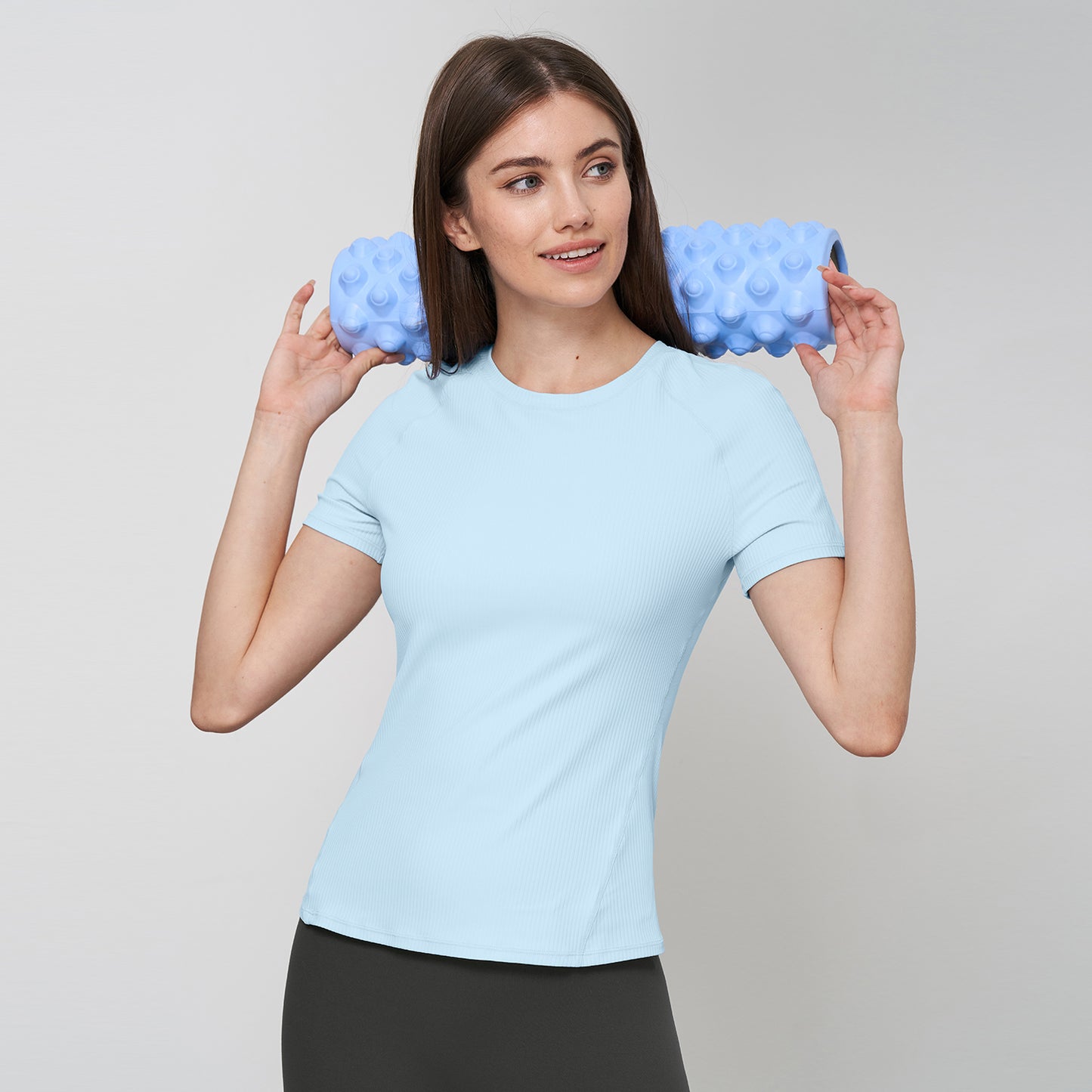This Vesta Women's O Neck Ribbed Slim Tank Top from our Nuls Fabric Series is made from 78%Nylon+22%Spandex and weighs 220g Exercise. Its suitable for low-intensity workouts and casual or lounge wear.
